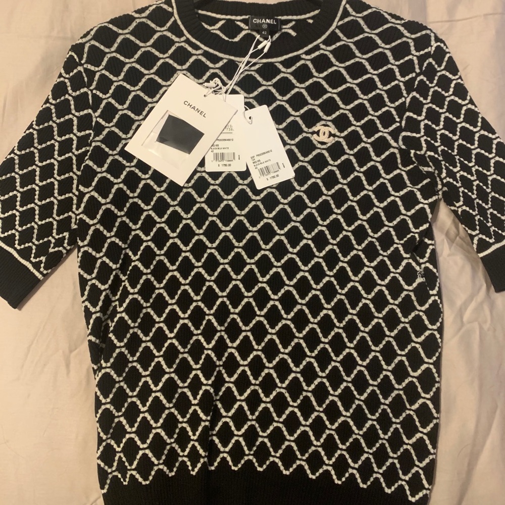 Chanel sweater